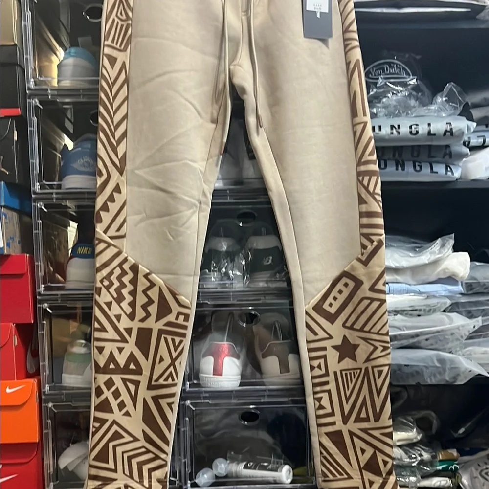 CREATE 2MRW Beige Joggers with Brown Patterns - Picture 2 of 8